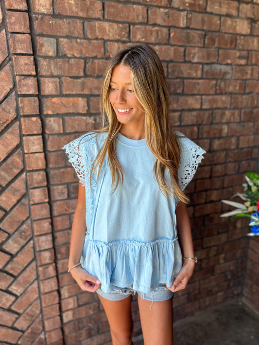 Turning Heads Top - Blue