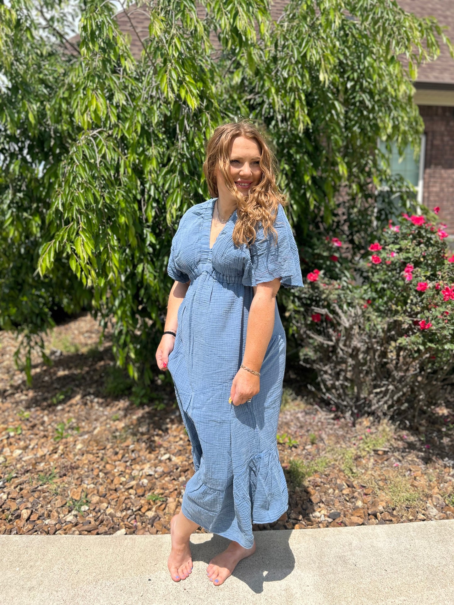 Not Gonna Leave Midi Dress - Blue