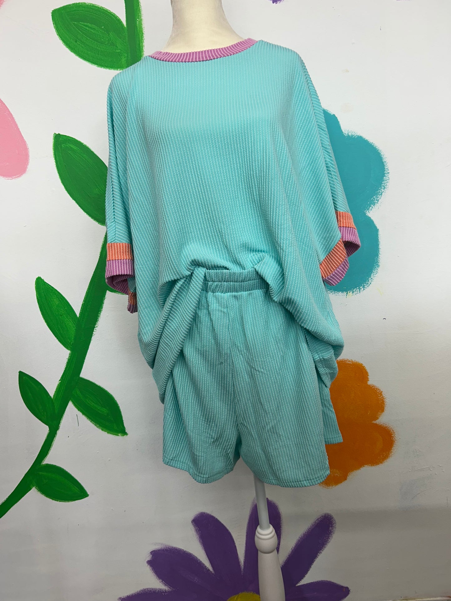 Keepin It Cool 2 Piece Set - Curvy