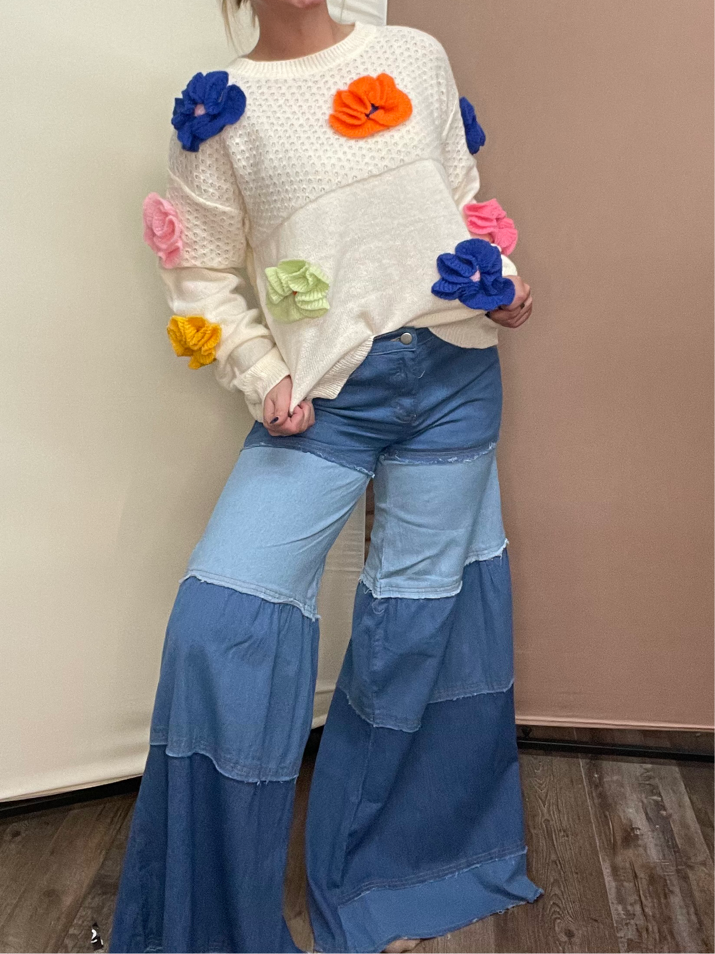 Retro Lady Ruffled Blue Jean Flares