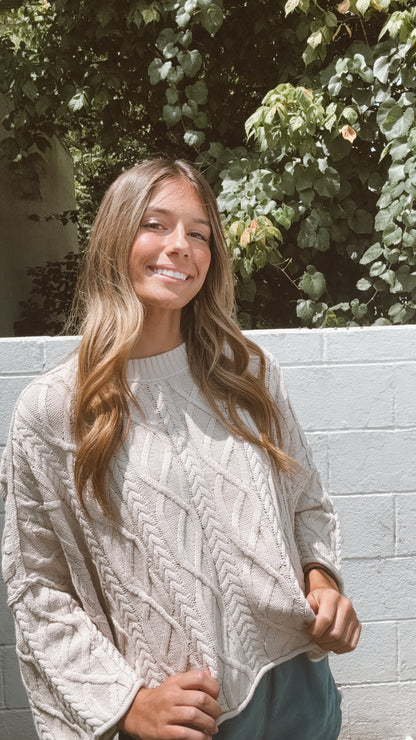 Cozy Cottage Sweater Sand