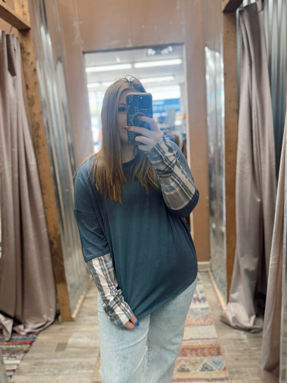 DB - Plaid Sleeves Long Sleeve Top