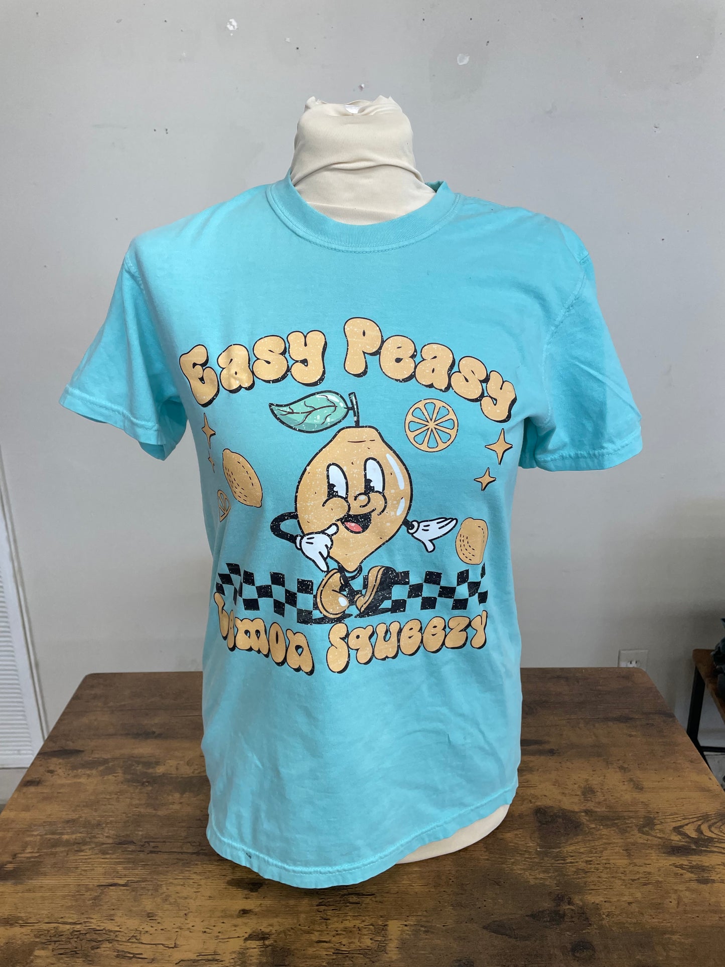 Easy Peasy Graphic Tee