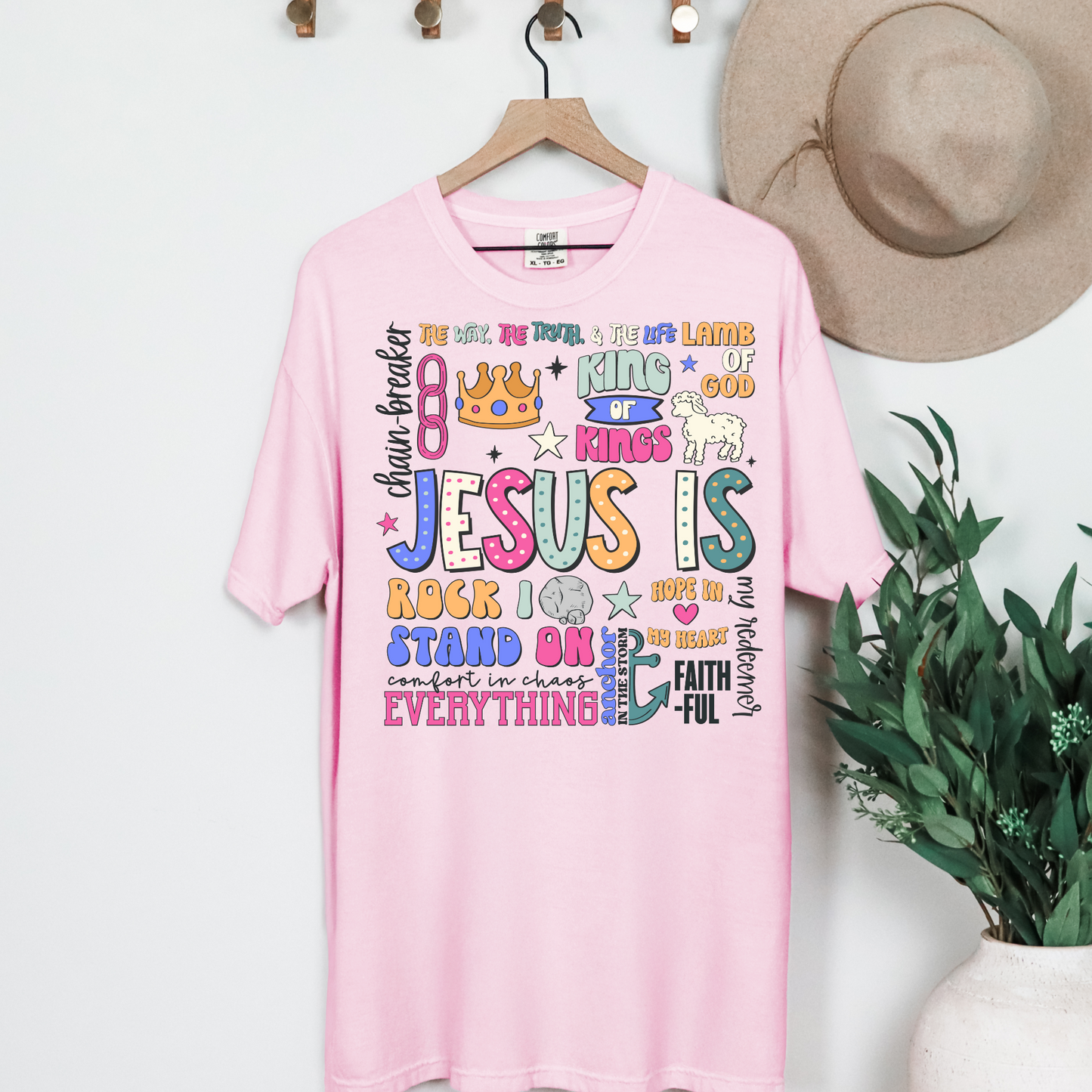 Jesus Is King Graphic Tee
