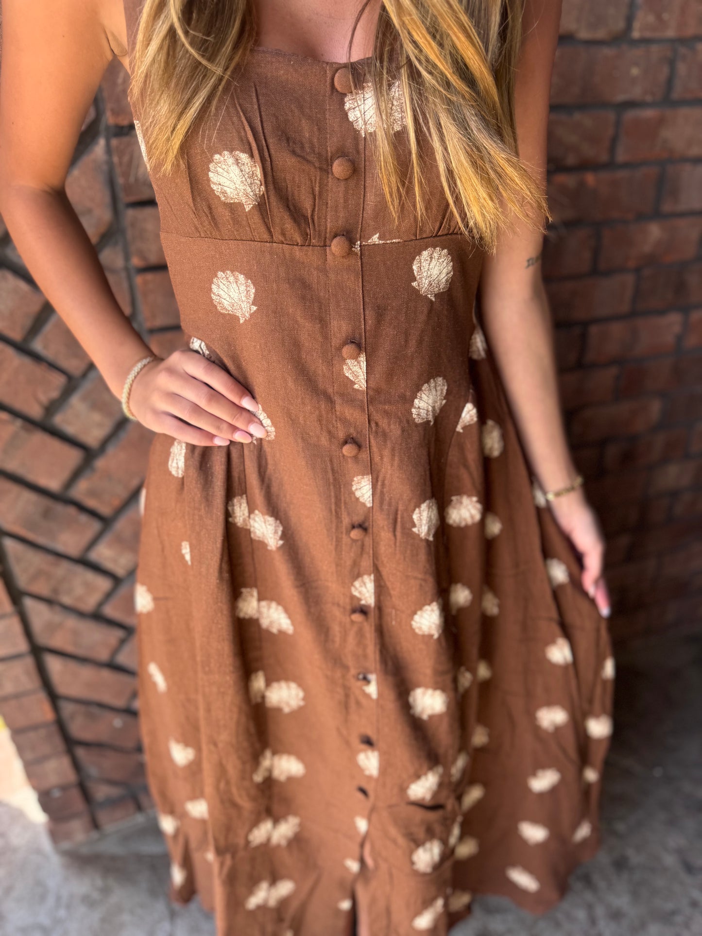 Shell Yeah Midi Dress