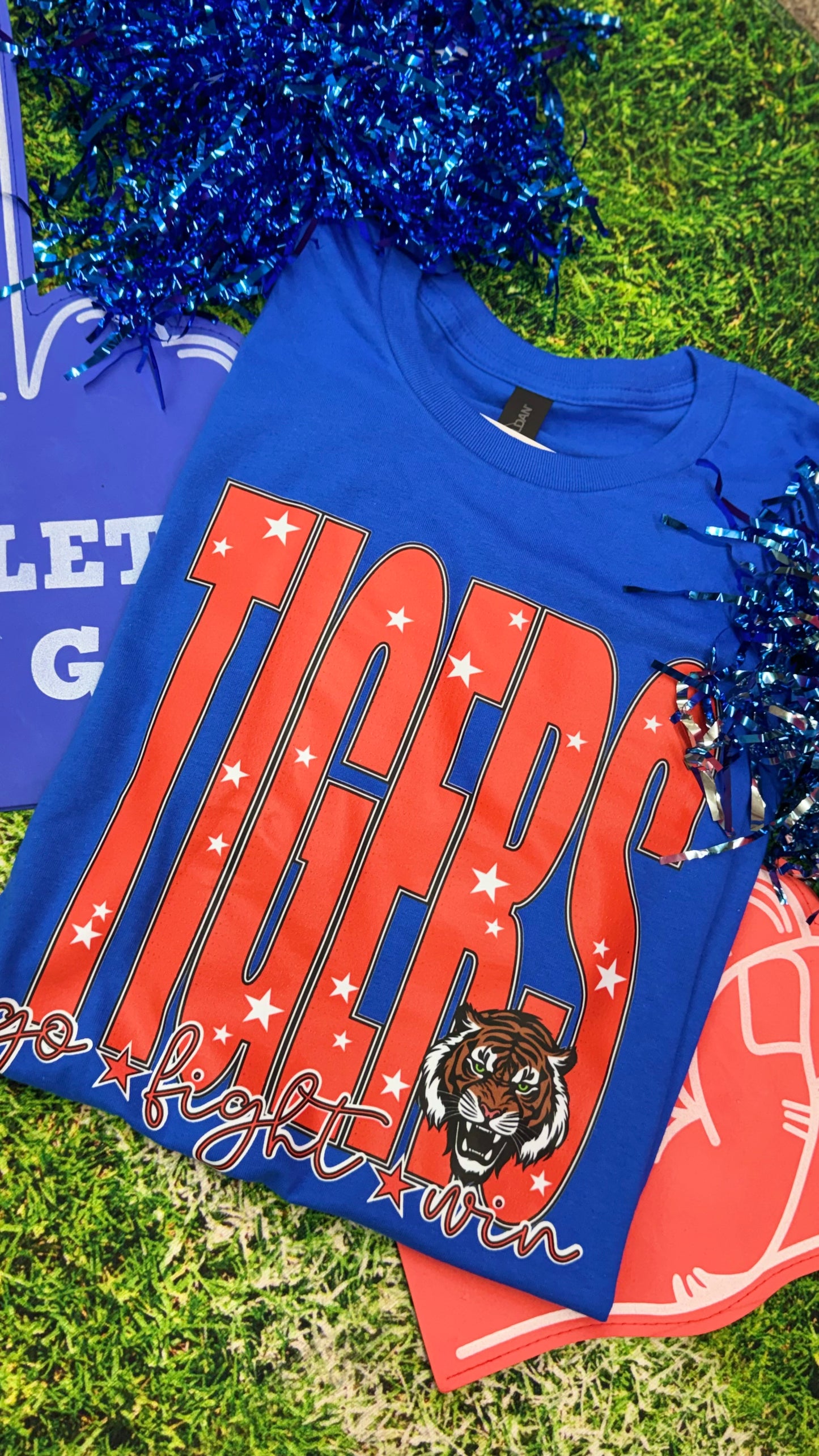 Go Fight Win Tigers Graphic Tee