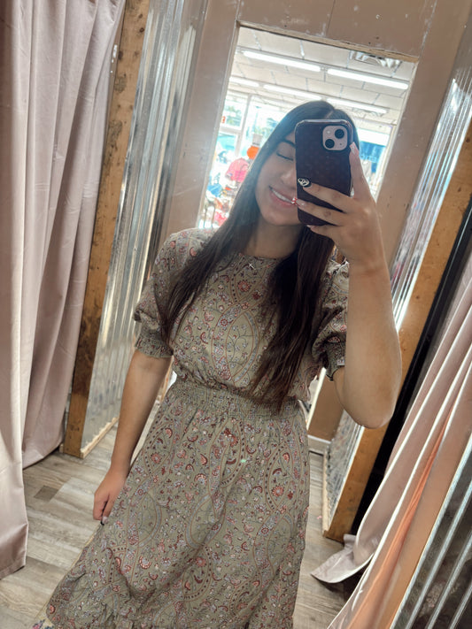 DB - Sage Floral Midi Dress Cinched Sleeves