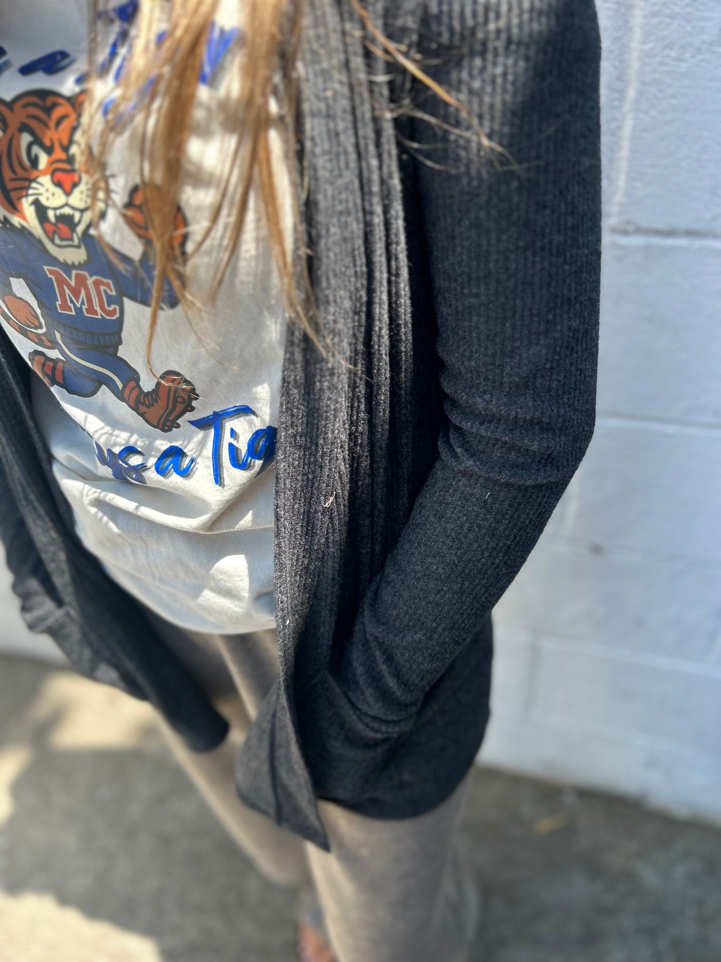 DOORBUSTER Cardigan - Black