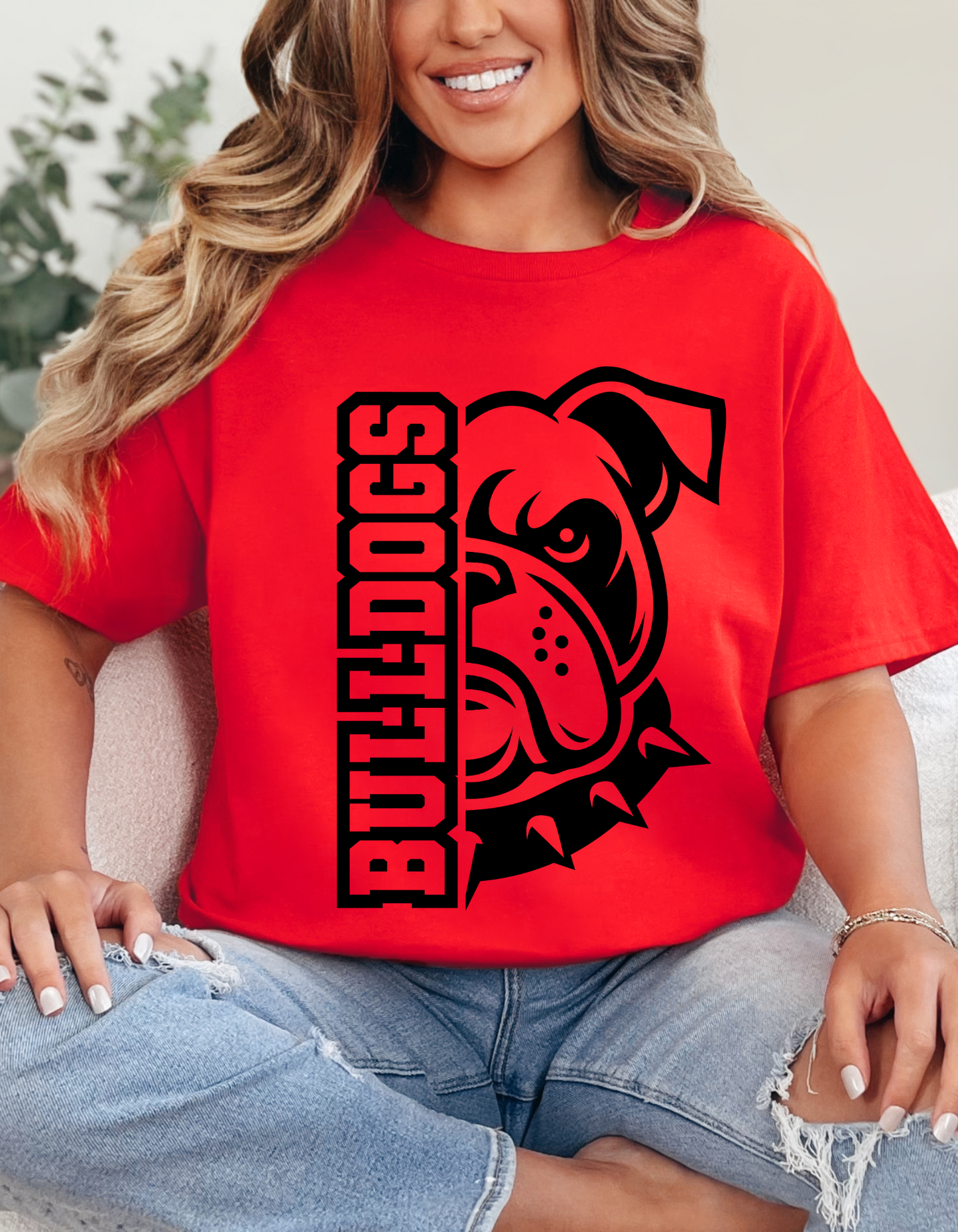 Bulldog Half Graphic Tee