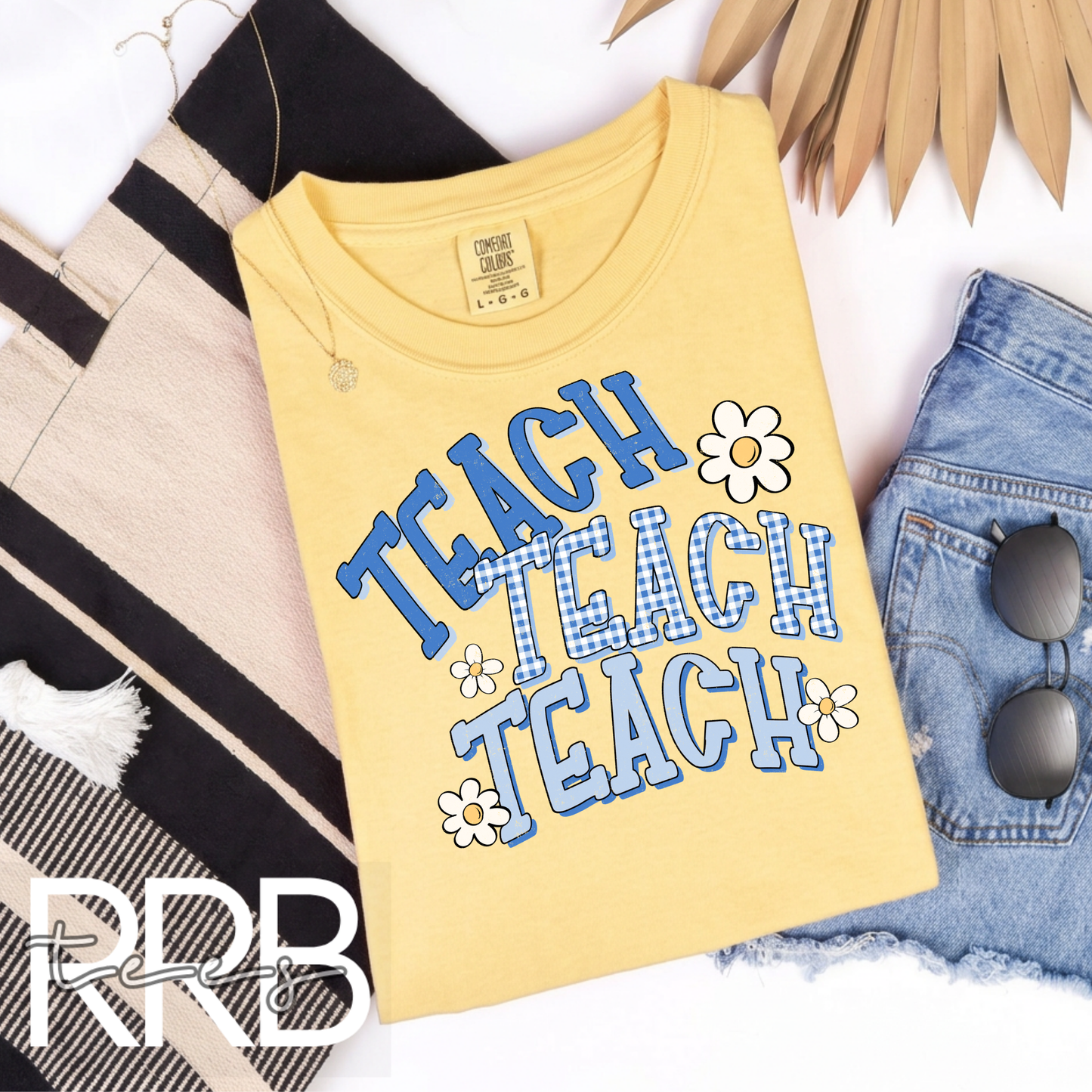 Teach x3 Daisies Graphic Tee