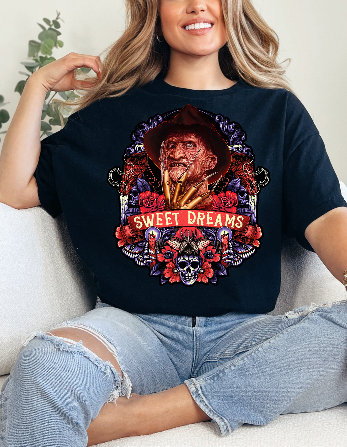 SCARY HALLOWEEN GRAPHIC TEE - 37