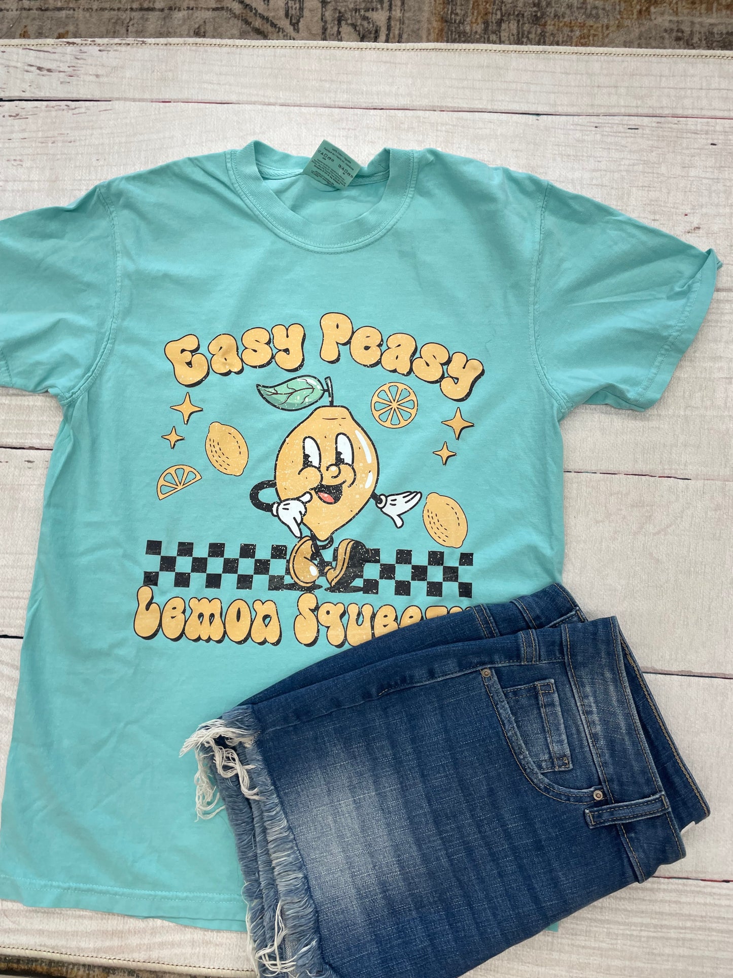 Easy Peasy Graphic Tee