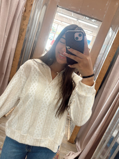 DB - Aztec Striped Pattern Top