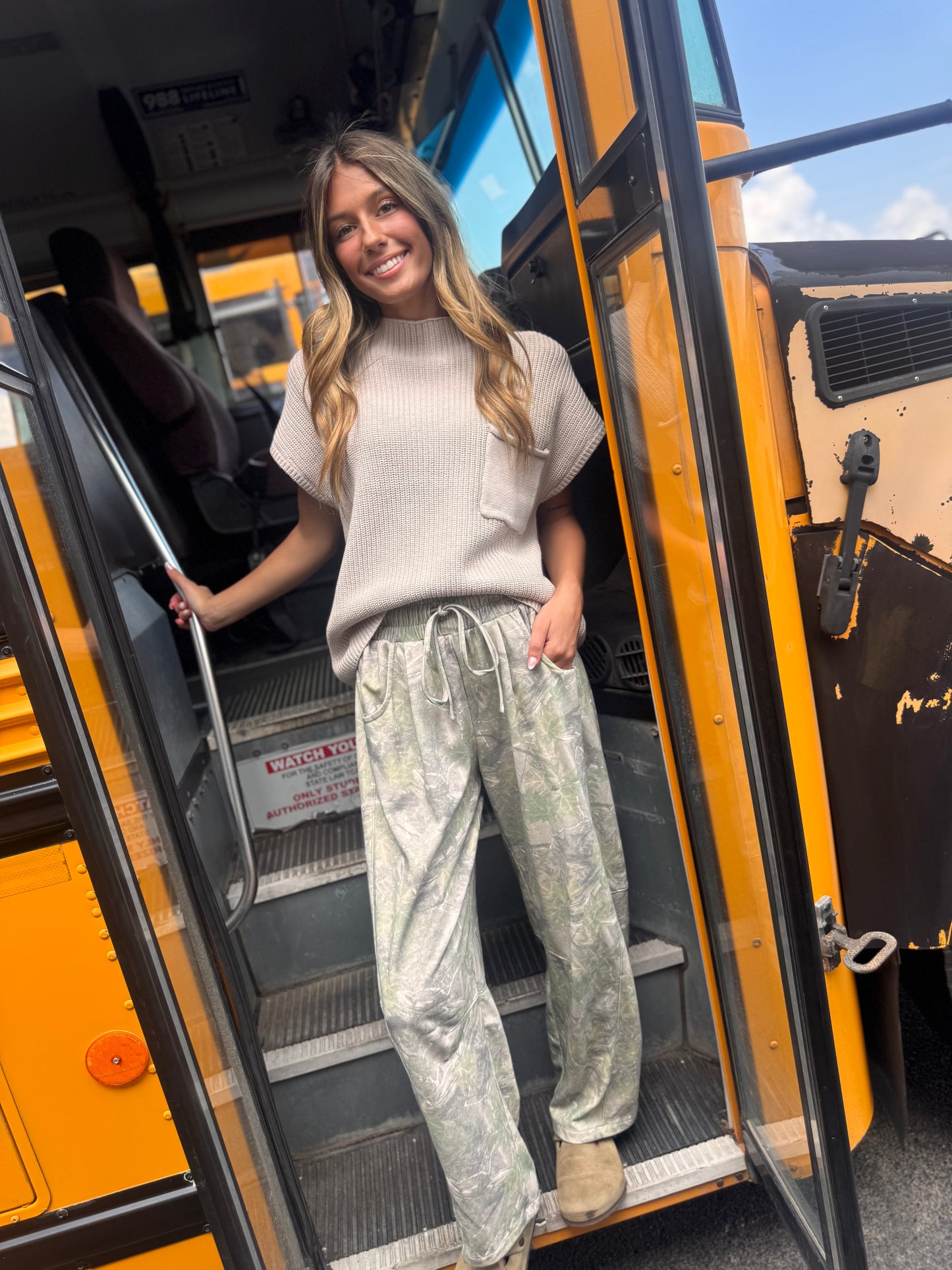 Miss Me Camo Sweatpants- Olive