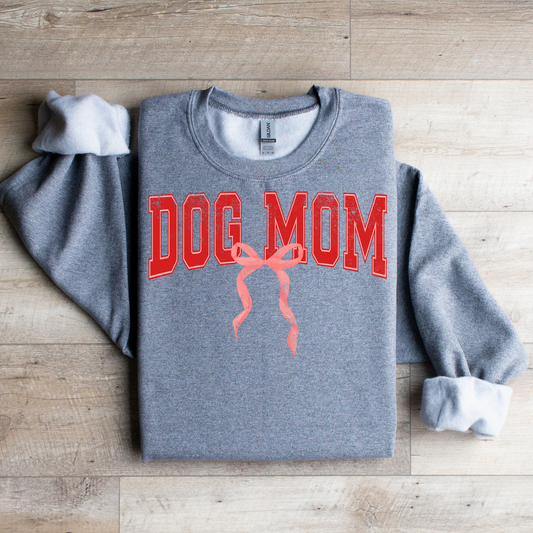 Dog Mom Bow Graphic Tee
