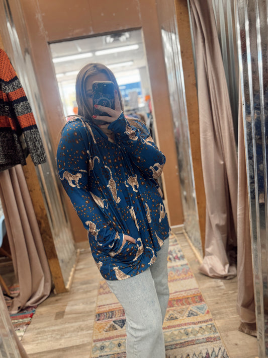 DB - Leopard Hoodie Long Sleeve