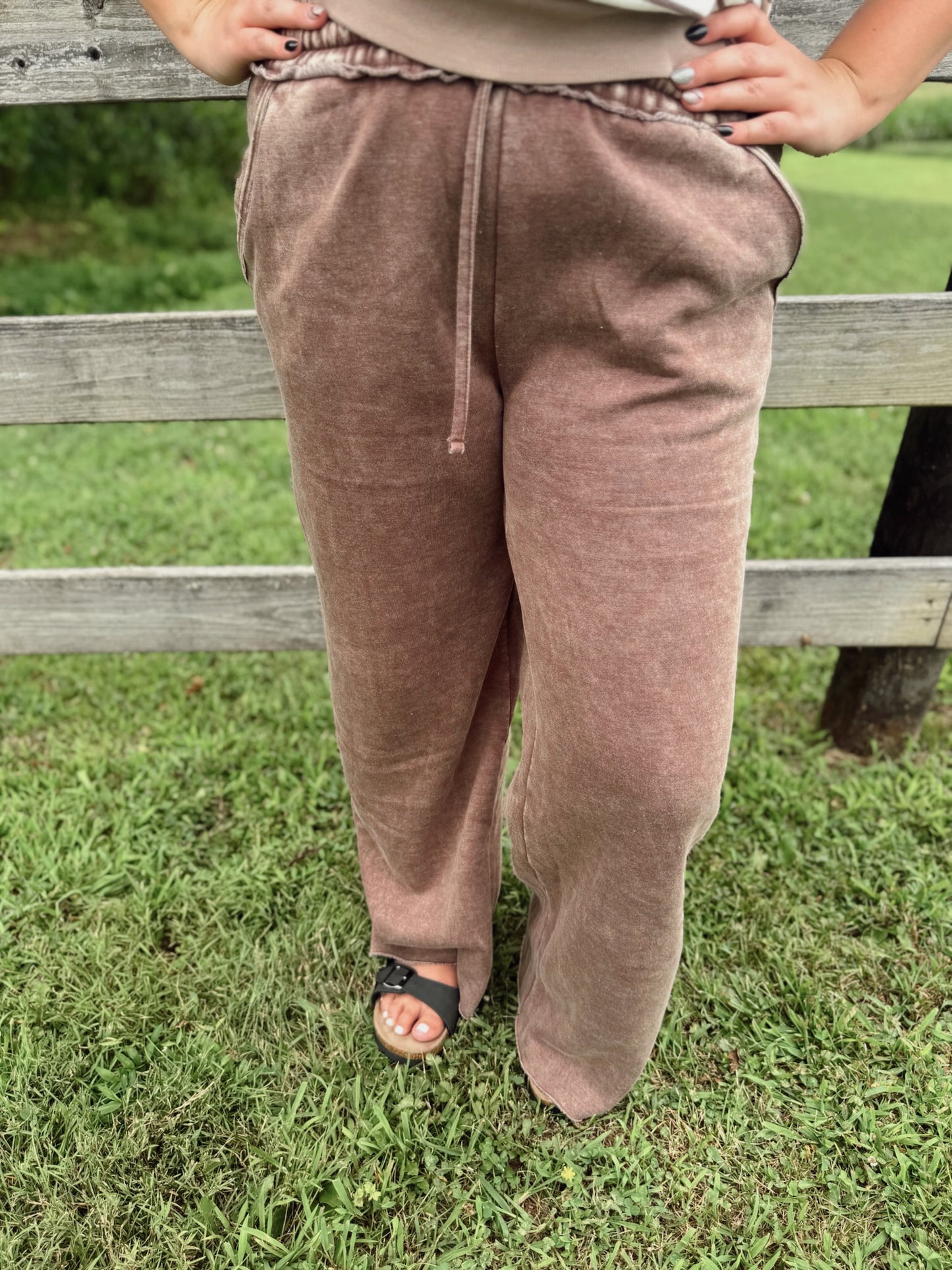 Change My Mind Sweatpants - Brown