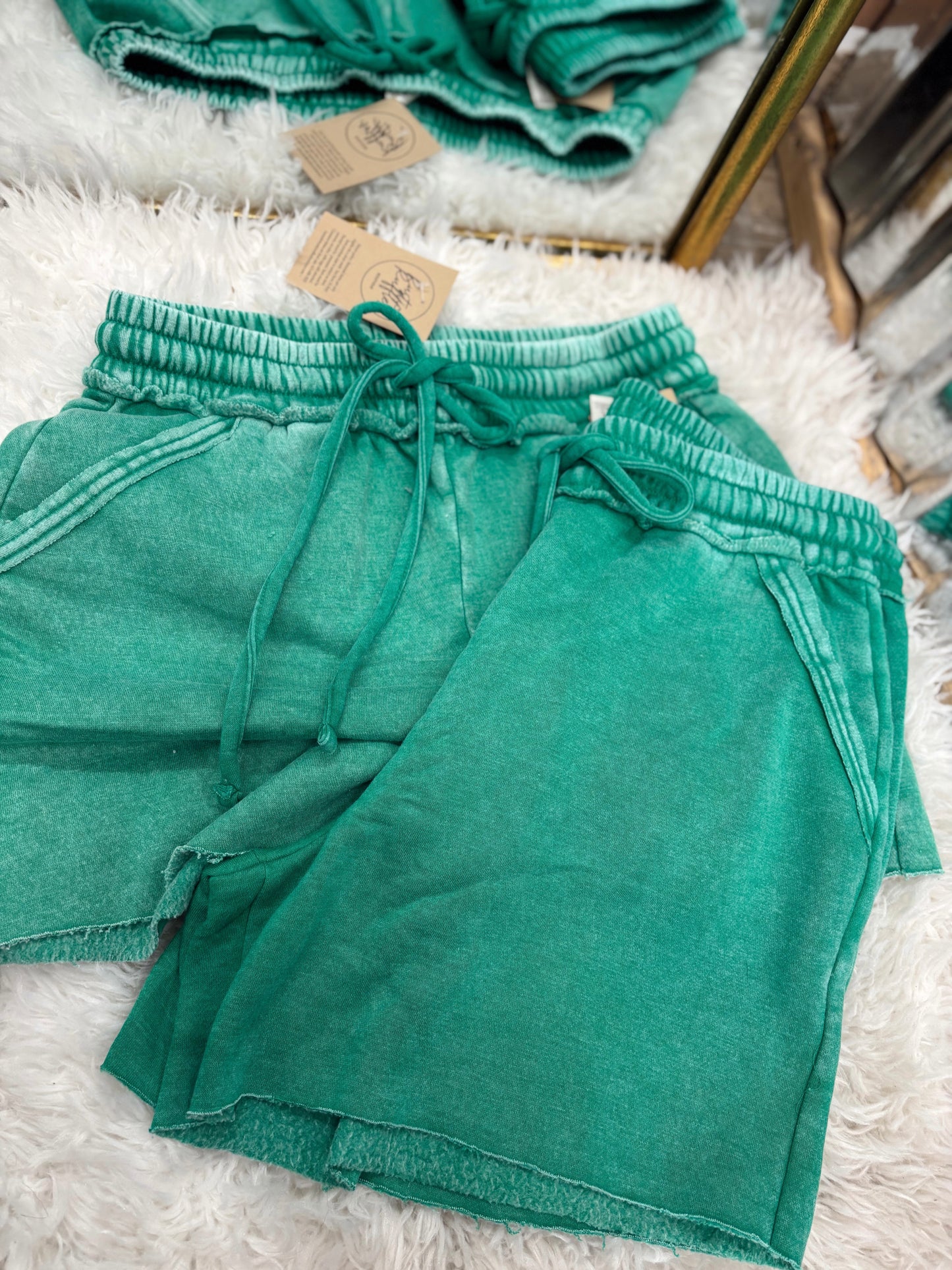 DOORBUSTER Acid Wash Shorts - K Green