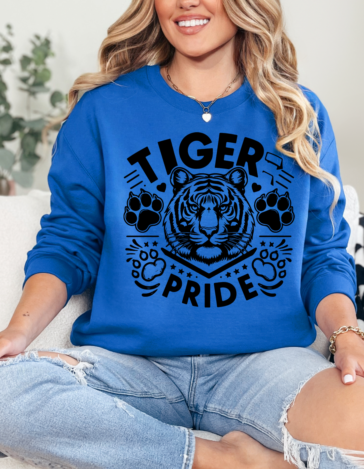 Tiger Crewneck Sweatshirt - 76