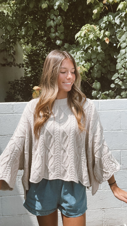 Cozy Cottage Sweater Sand