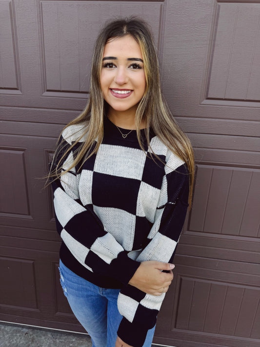Fire Side Stories Checkered Sweater - Black