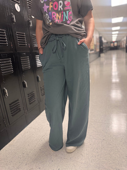 DOORBUSTER WIDE LEG SWEATPANTS - Ash Jade