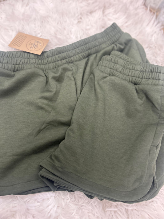DOORBUSTER Scuba Dolphin Shorts - Dk Olive
