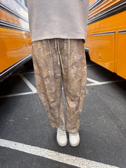 Miss Me Camo Sweatpants- Taupe