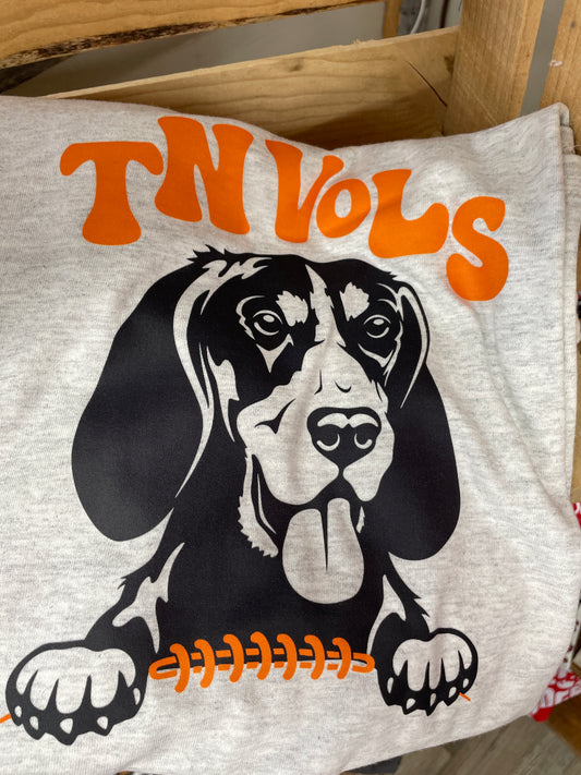 TN Vols With Dog