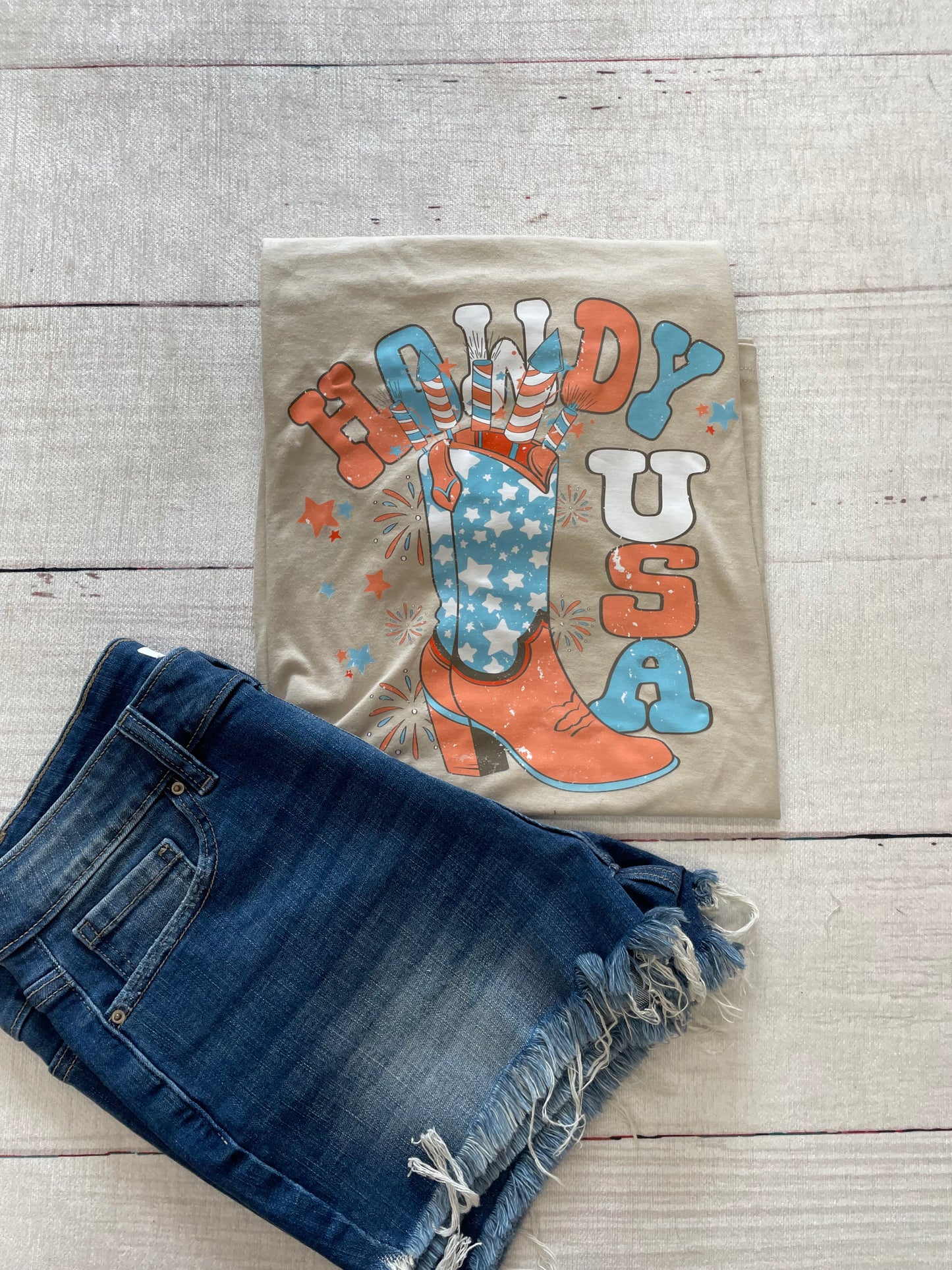 Howdy USA Graphic Tee