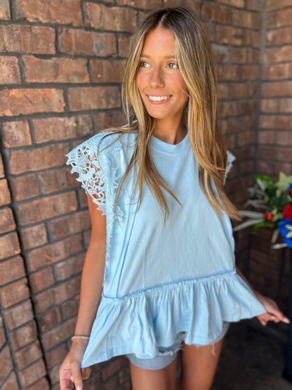 Turning Heads Top - Blue