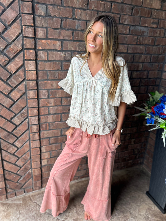 Danity Daze Floral Top
