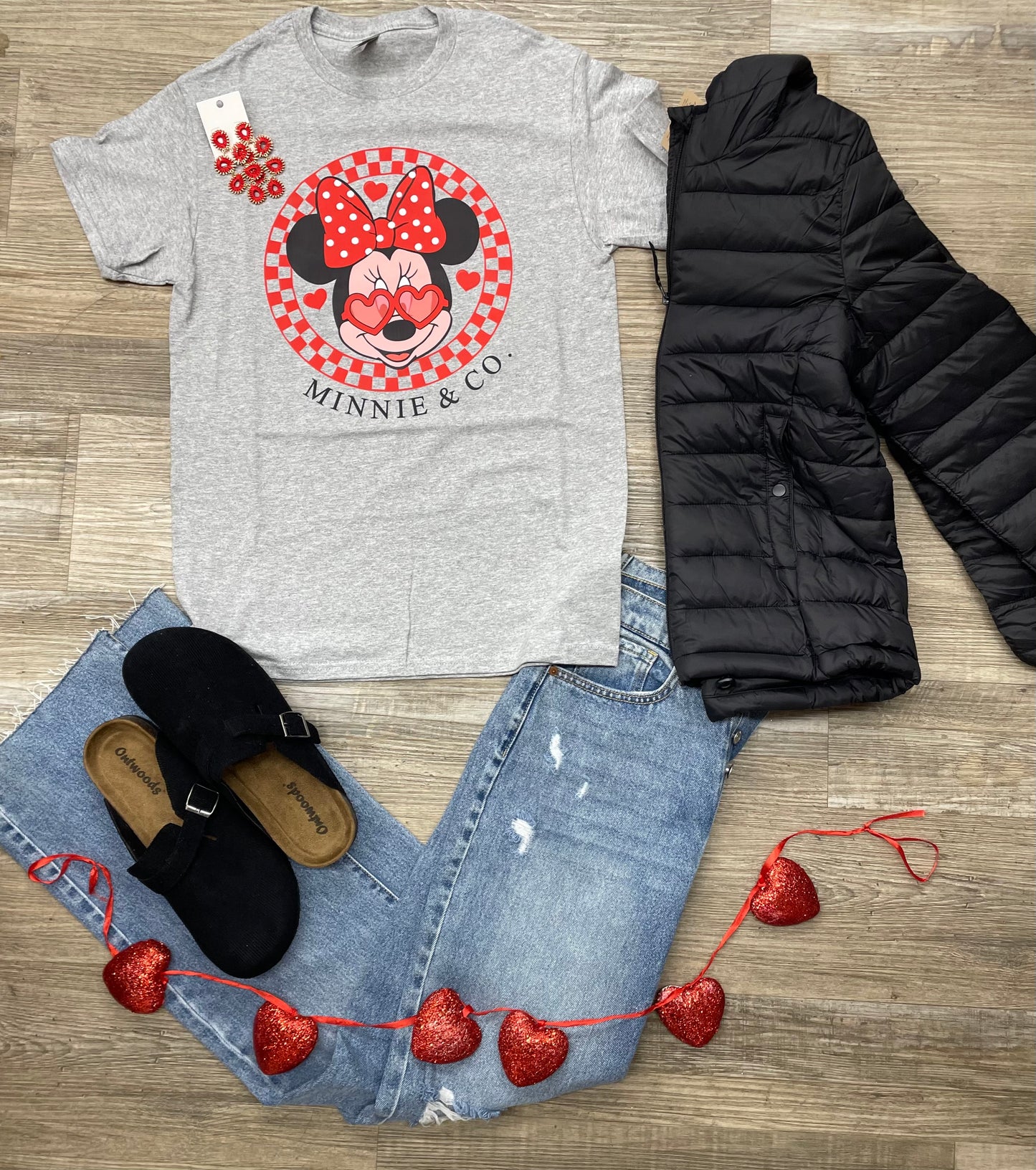 Minnie & Co Graphic Tee